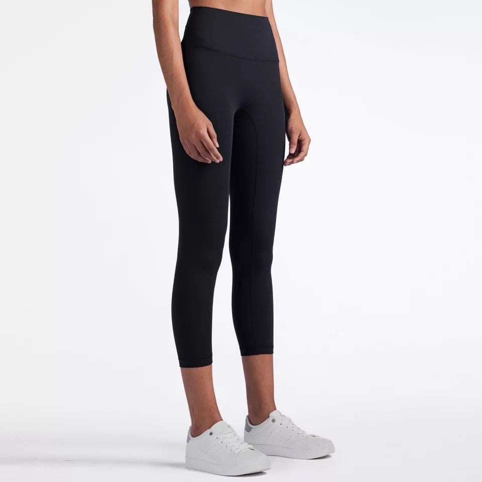 Buttery Cropped Leggings Black